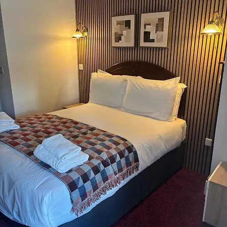 The Draper At Eyre Square Bed & Breakfast Galway