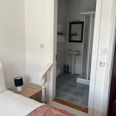The Draper At Eyre Square Bed & Breakfast Galway